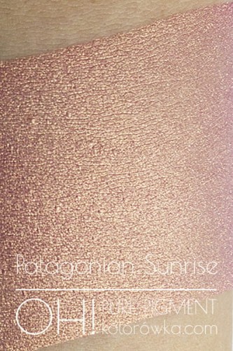 OH! PURE PIGMENT Patagonian Sunrise swatch - czysty, sypki pigment kosmetyczny do powiek i ciała