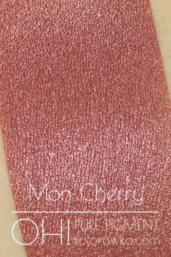 OH! PURE PIGMENT Mon Cherry swatch - czysty, sypki pigment kosmetyczny do powiek i ciała