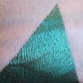 PURE PIGMENT Egyptian Emerald swatch - czysty, sypki pigment kosmetyczny do powiek i ciała
