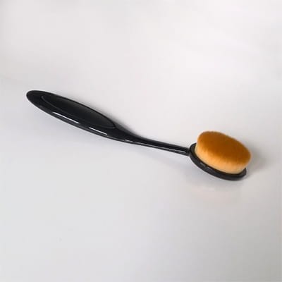 oval_brush.jpg