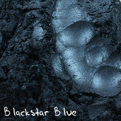 PURE PIGMENT Blackstar Blue - czysty, sypki pigment kosmetyczny do powiek i ciała